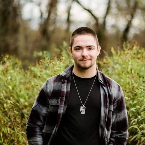 Meet your Posher, Robbie - Picture 1 of 1